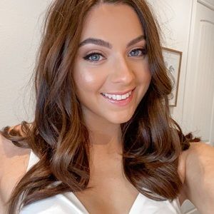 Meet your Posher, Tori